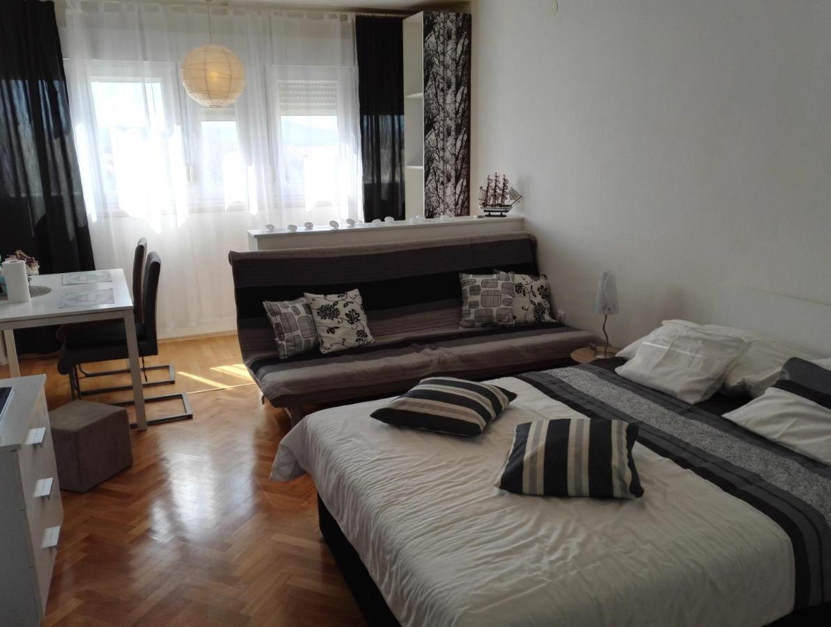 Sea View Studio - Apartment Задар Екстериор снимка